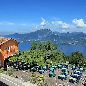 https://hotel-giardinetto-san-zeno-di-montagna.hotelinveneto.com