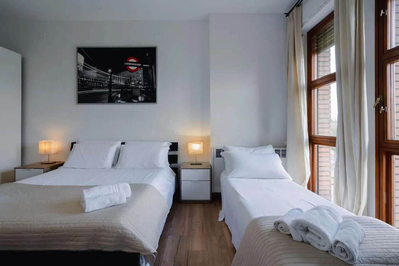 B&B Elegance Bologna 0*,  Italy